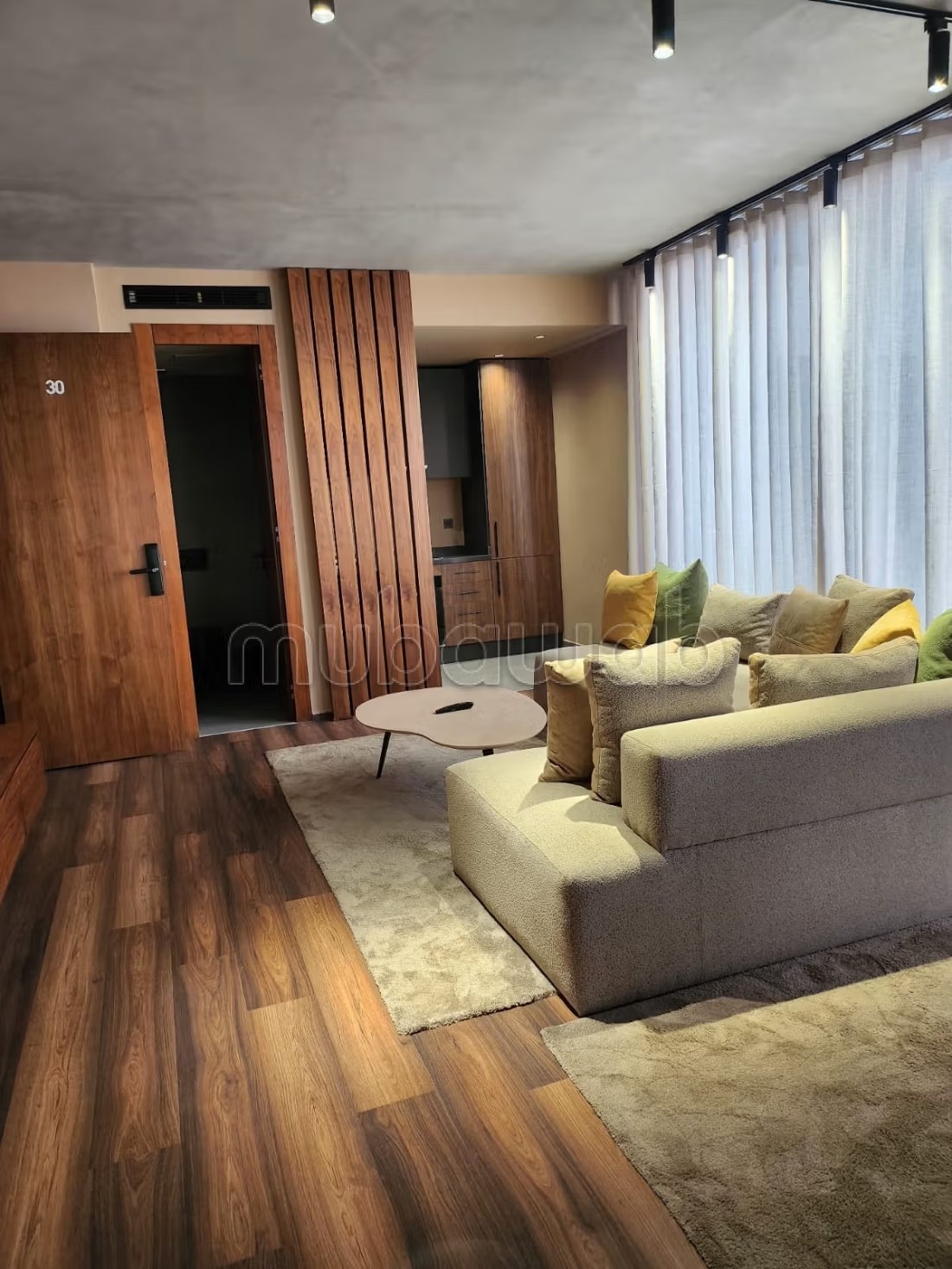 Grand studio Neuf avec terrasse et salle de sport à louer à… – Photo 1 Grand studio Neuf avec terrasse et salle de sport à louer à…
